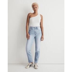 Madewell Lightwash High Rise Curvy Perfect Vintage Straight Leg Jeans Size 25